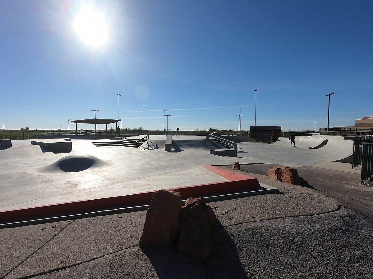 WOLF skatepark